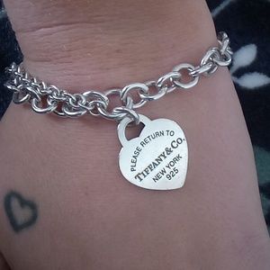Double chain Tiffany bracelet with heart tag
